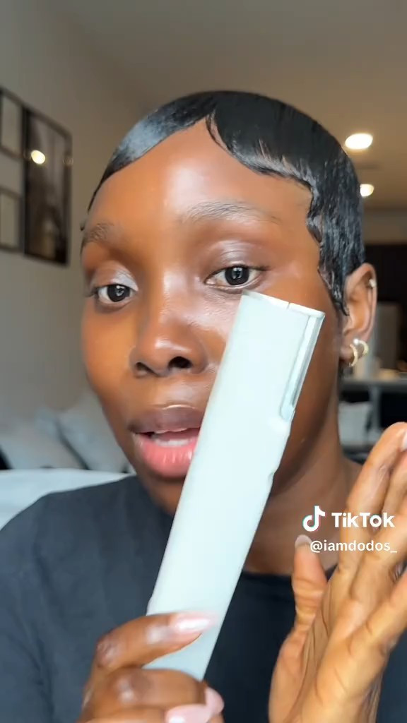 Tried Dermaplaning for the first time and my skin hasn't remained the same! Using Dermaflash Sonic Dermaplaning. #skincarehacks #glowyskinroutine #skincare

#LTKBeauty