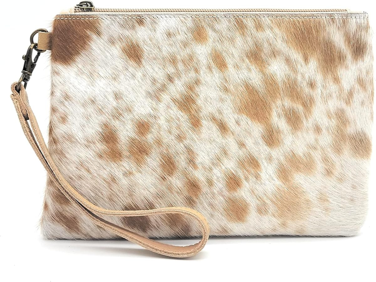 Mesa Luna Cowhide Hair-on Leather Wristlet - Brown Clutch | Amazon (US)