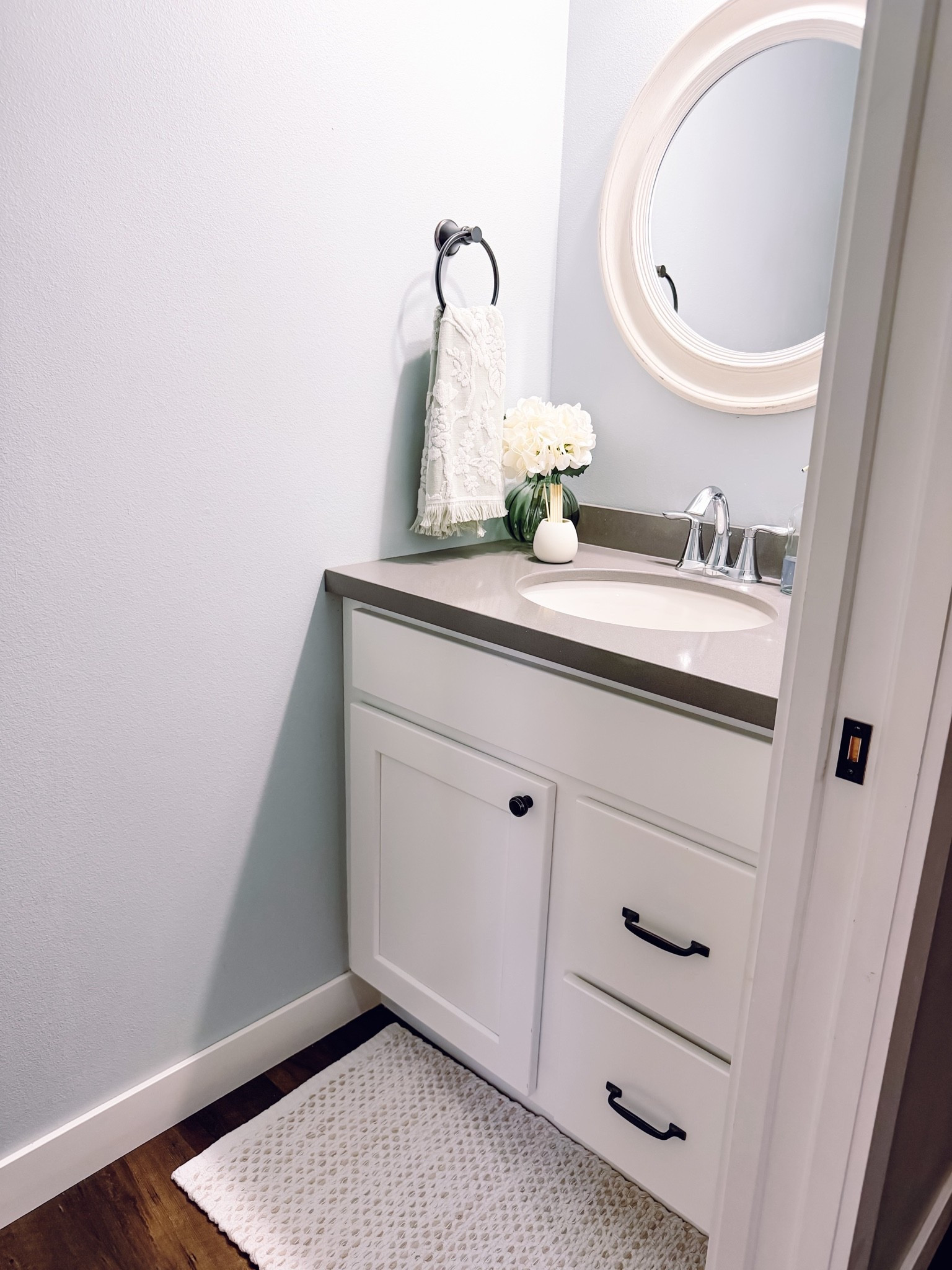 Half bath refresh!

#LTKHome #LTKdayinmylife #LTKmorningroutine