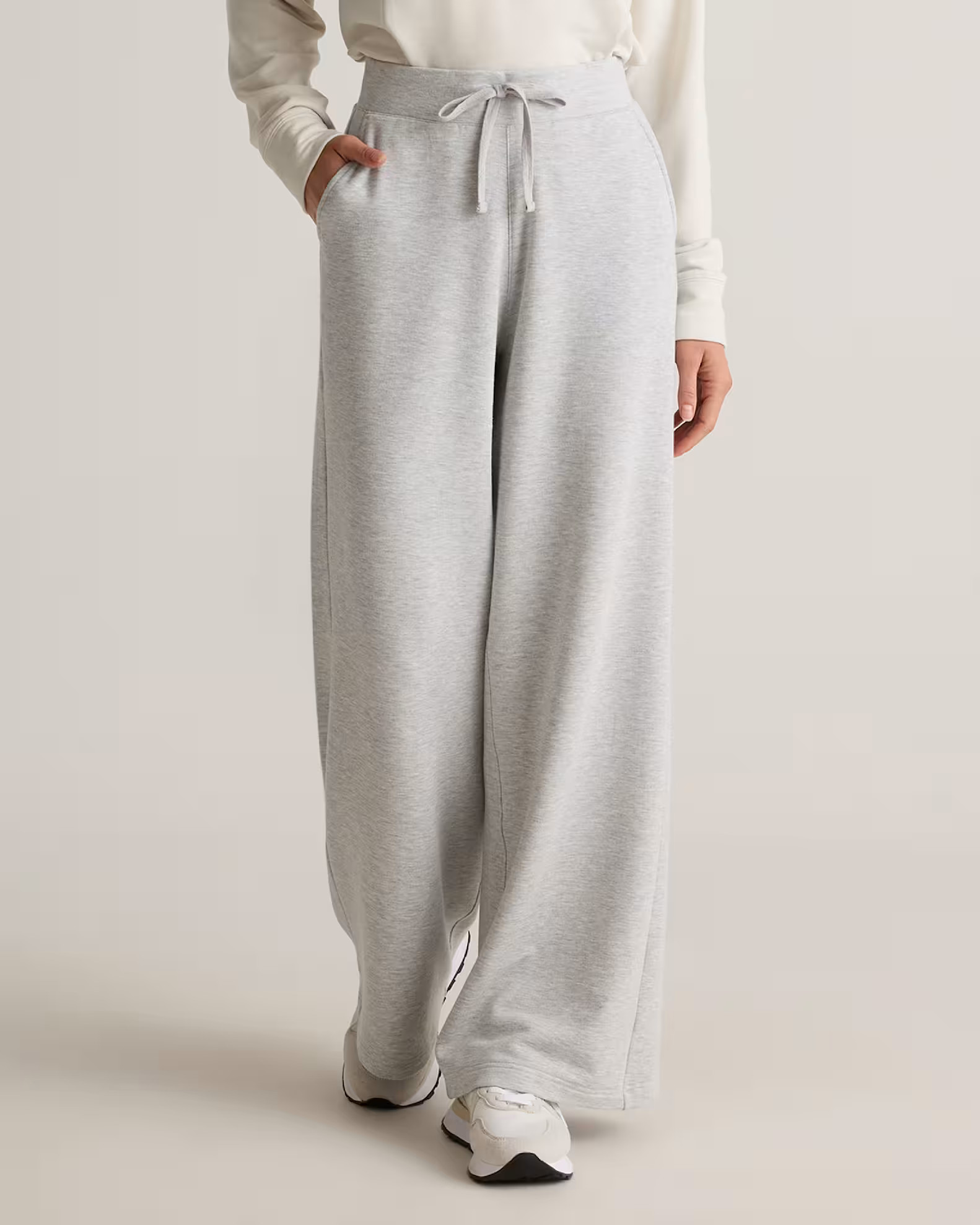 SuperSoft Fleece Wide Leg Pant in Heather Grey | Quince