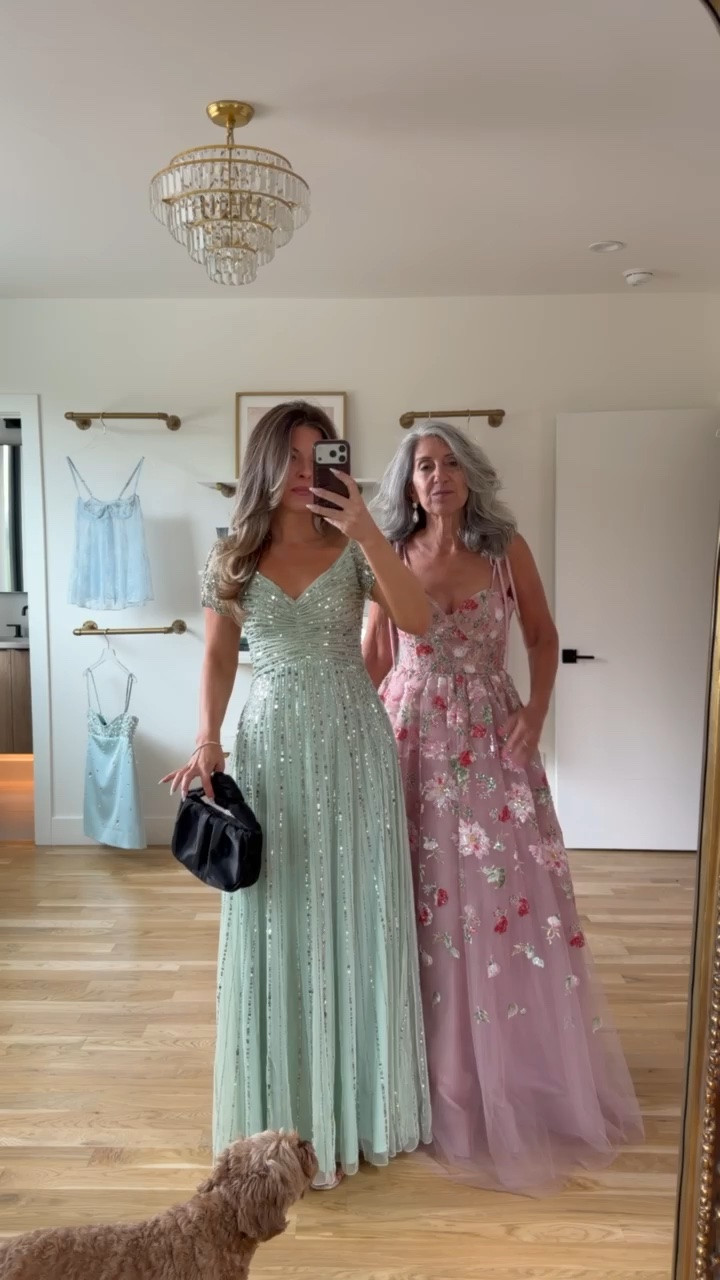 mom & me fall formal looks

Mac Duggal: Emerson10

i Mostly did a small/2 in everything
mom is in a size 6

Wedding guest
Special occasion
Black tie
Formal event
Floral dress
Lace dress
Cocktail dress
Sequin dress
Metallic dress

#LTKFormal #LTKParties

#LTKSeasonal