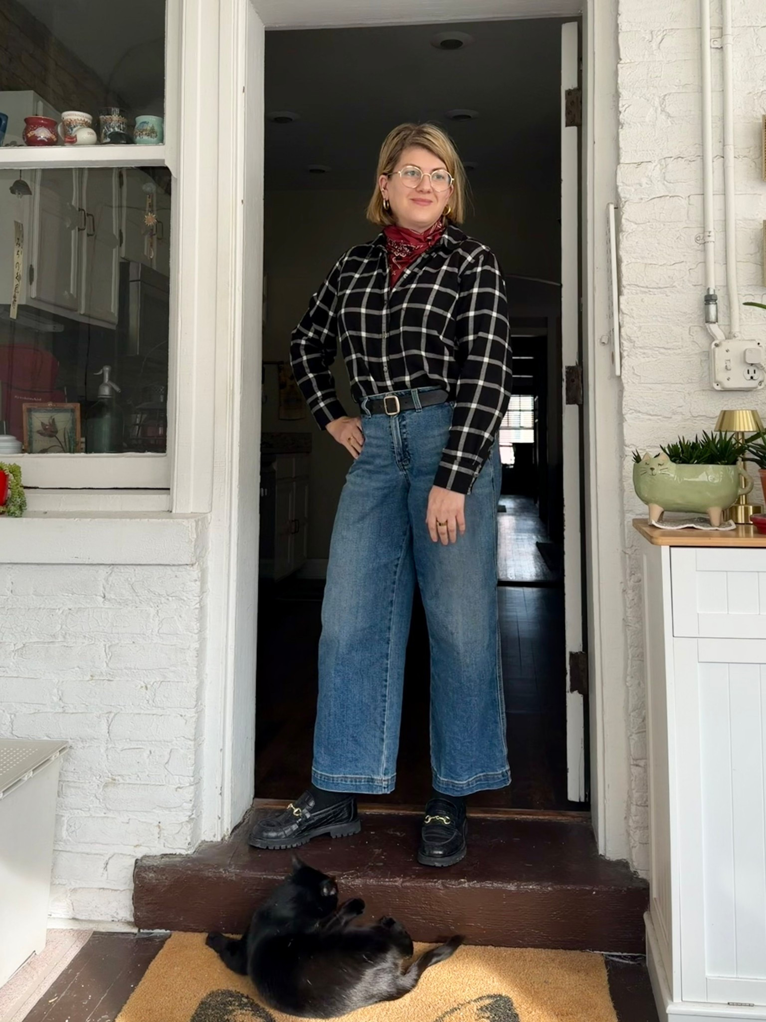 Back in Chicago, back to winter outfits. It’s a good day for a favorite flannel. 🤍 Scarf is a silk bandanna print from Madewell. Shirt is an old J. Crew. Shoes are Thursday Boot Co. Close matches linked where possible. 

#LTKOver40 #LTKMidsize