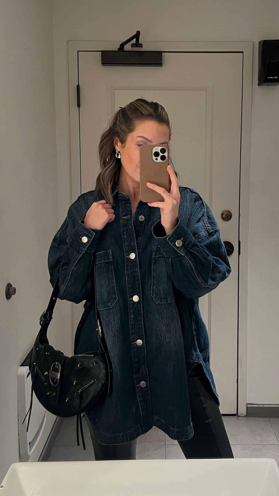 Oversized denimshirt jacket and Zara leather flared oants 