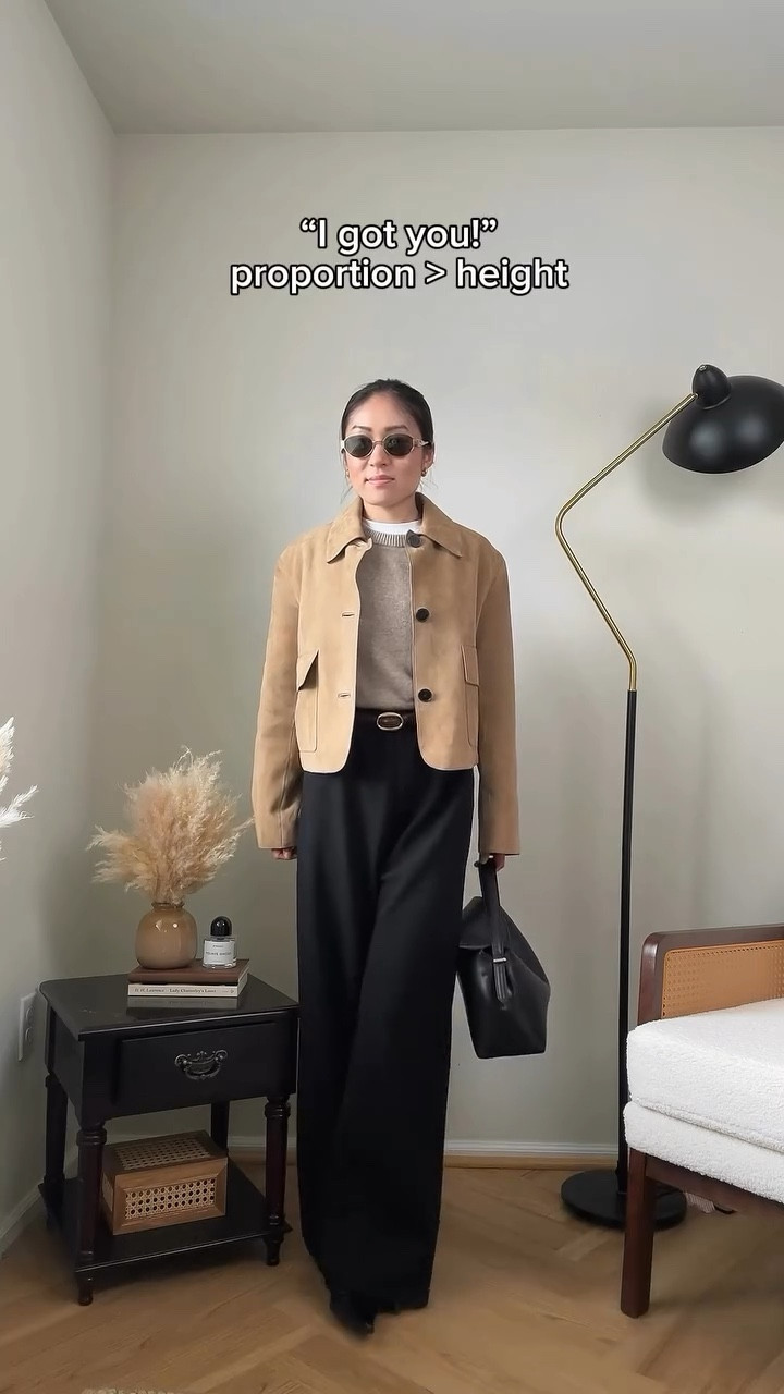 I may be 5’2 but I dress like I’ve never had help reaching the top shelf 🙈 | how? Long lines, high-waist, pointed toe finish—that’s my signature (and go-to) proportional rule to go from short stack to tall and confident 🫶🏼 if you’re a short girl who also loves dressing like a tall minimalist Pinterest icon, I’d love to have you here 🤎

🔗 Outfit specifics always linked in bio → LTK @amandacapsulewardrobe
⸻

#shortgirlstyle #quietluxurystyle #pintereststyle #minimalistoutfit #capsulecloset Pinterest style, elegant style, capsule closet inspiration, how to style a long blazer, how to style high waist trousers on short girls, chic outfit inspo, transitional weather outfit ideas, short girl styles, elegant office styles for petites, petite styling, 5’2” height, almada label bias trousers, old money style, timeless outfit ideas, almada Margot blazer, toteme t lock bag