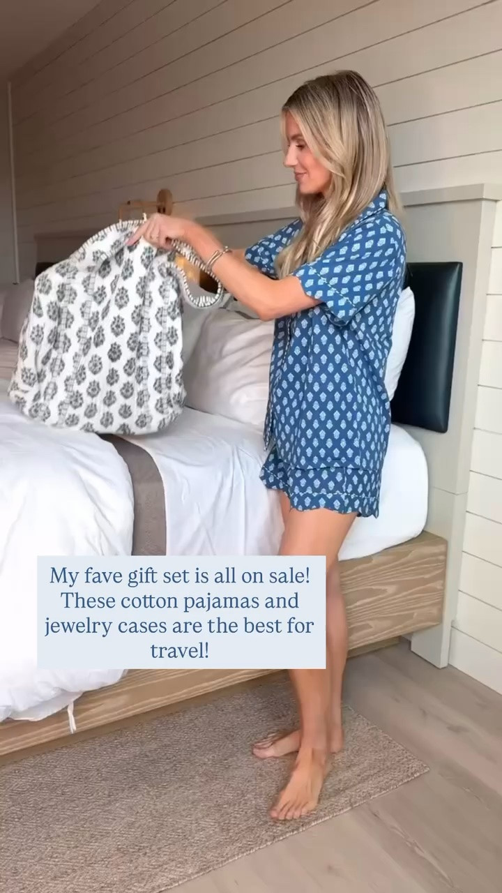 My favorite luggage that makes such a cute gift