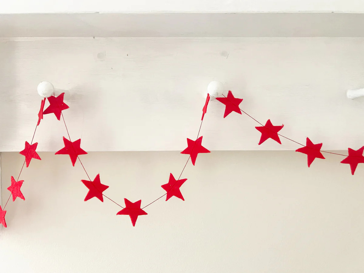 Mini Felt Star Garland - 3 Color Options | Pearl & Jane