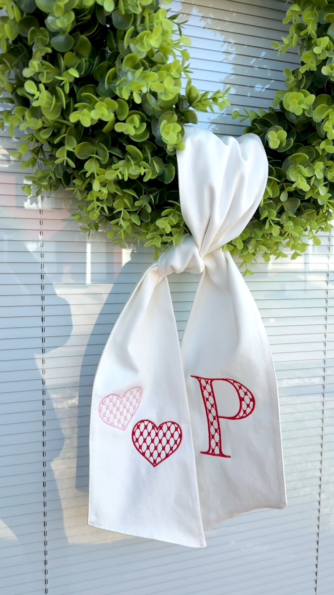 Valentine’s embroidered hearts + initial wreath sash. Show your front door some love ❣️💗♥️💘 $32


#LTKHoliday #LTKHome #LTKGiftGuide