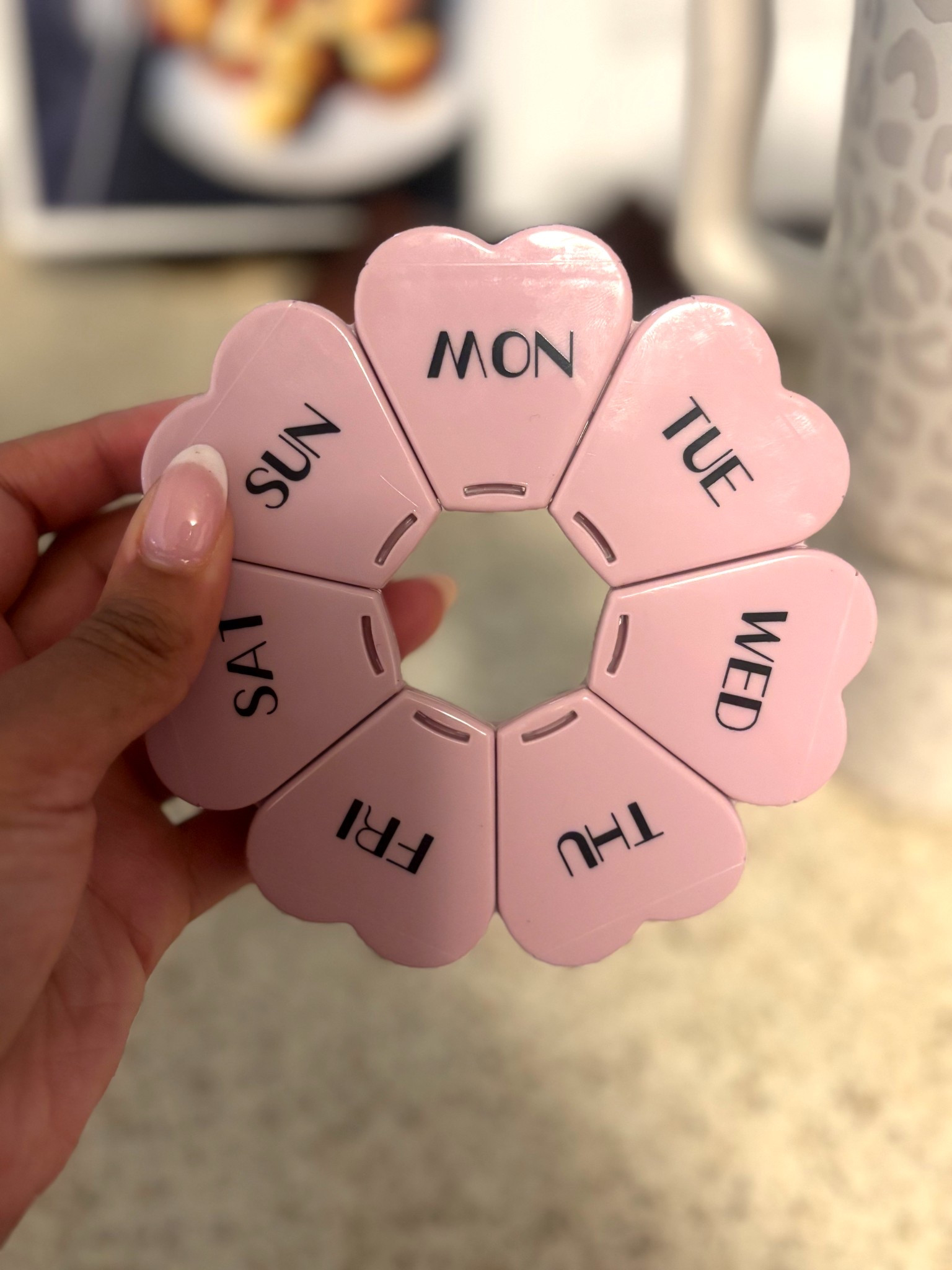 Obsessed with this organizer for my vitamin 😍

#LTKfitnessgoals #LTKmorningroutine #LTKselfcare