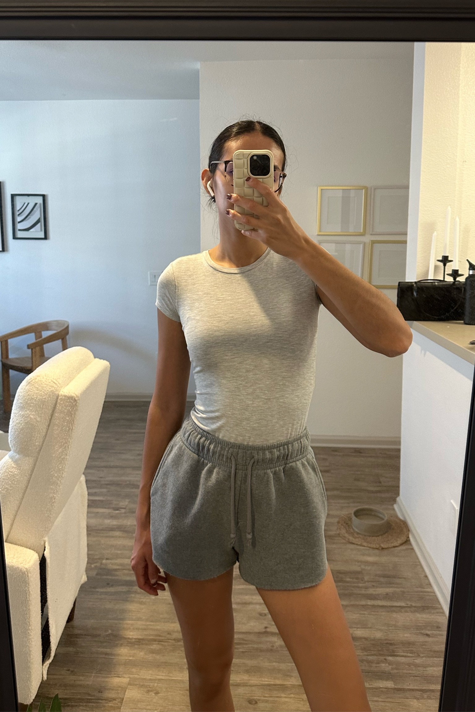 Amazing fitted tees! Skims dupe? 👀

#LTKsalealert #LTKunder50 #LTKstyletip