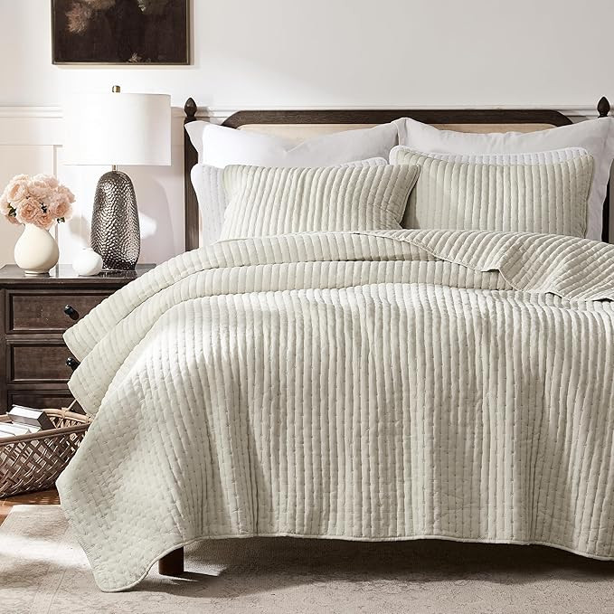 WDCOZY Beige Cross Stitch Twin Size Quilt Set, Netural Striped Lightweight Soft Bedspread, Channe... | Amazon (US)