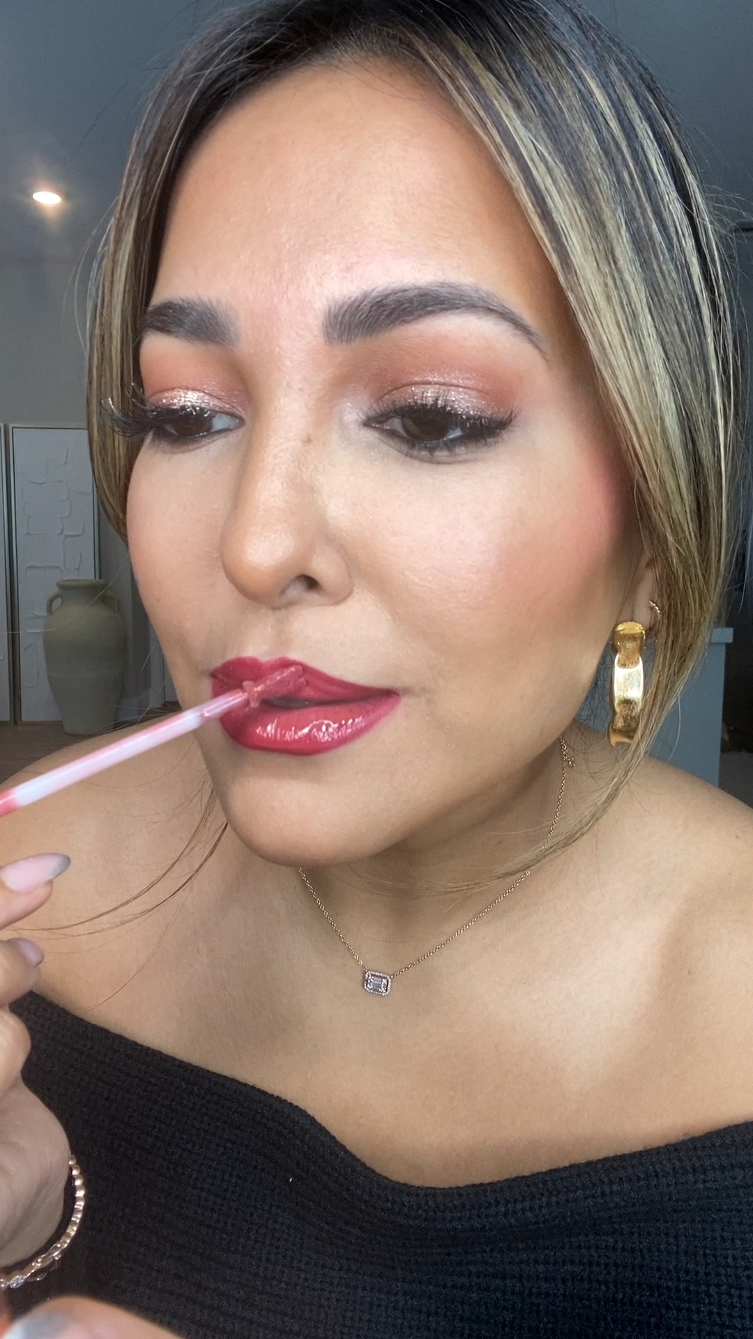 GRWM: My Go-To Red Lip Combo + Beauty Hack For Keeping Your Lipstick On Longer💫 #grwm #makeuptutorial 

Lip combo:
Pencil — @maccosmetics “soar” first then  “cherry” next
lipstick — @maccosmetics “kinda sexy”
gloss — @charlottetilbury “walk of no shame"

#LTKbeauty #LTKHoliday #LTKU