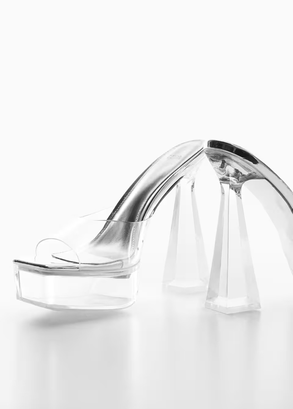 Transparent platform sandal -  Women | Mango USA | MANGO (US)