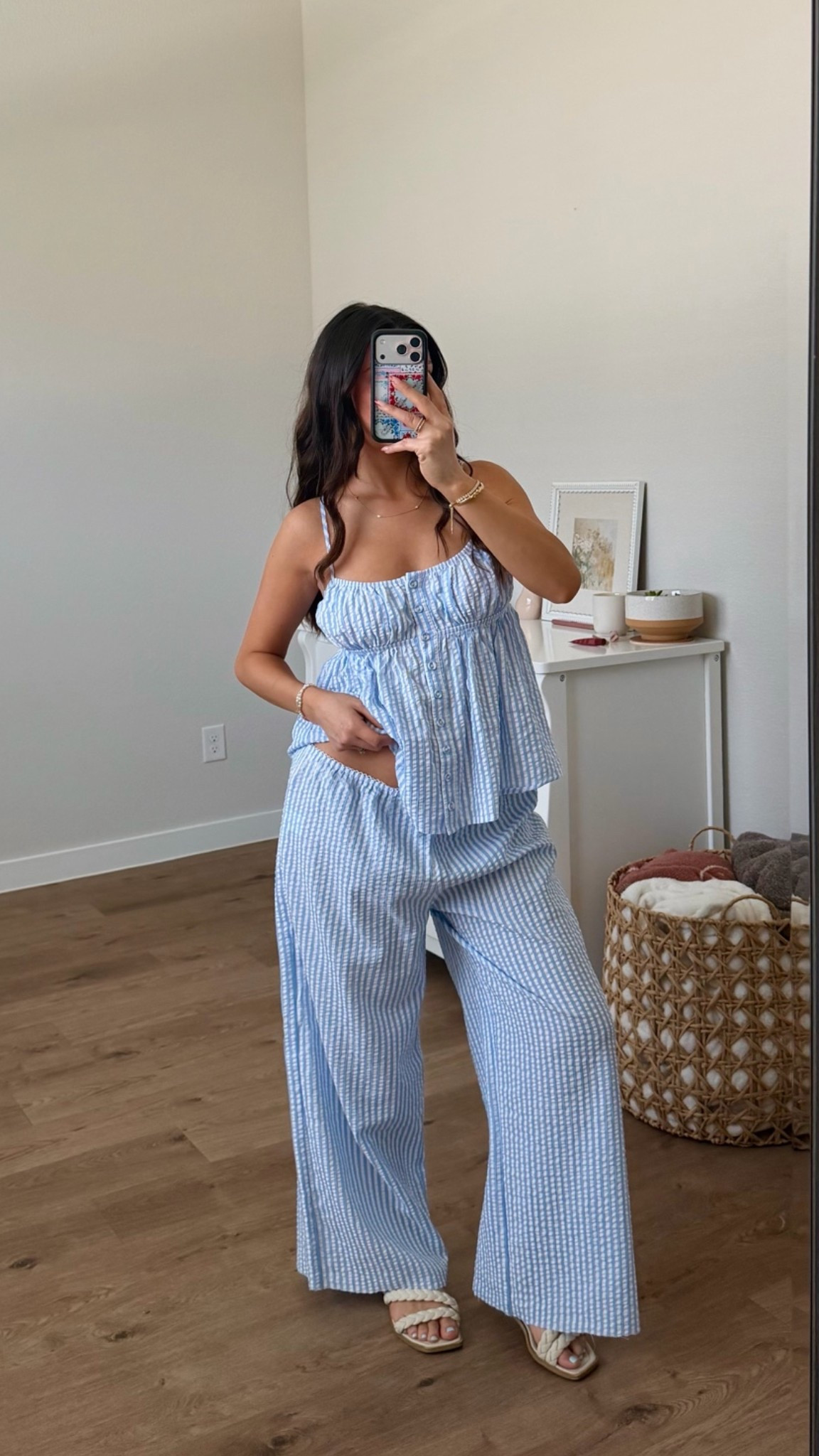 code bethany20 🤍 true to size!!

#LTKBump #LTKPetite #LTKootd