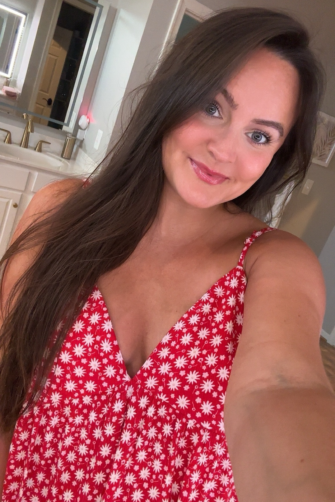 “throw on & go” summer makeup routine 

☑️Concealer
☑️Blush
☑️Bronzer
☑️mascara 
☑️Eyebrows 


#LTKSeasonal #LTKBeauty