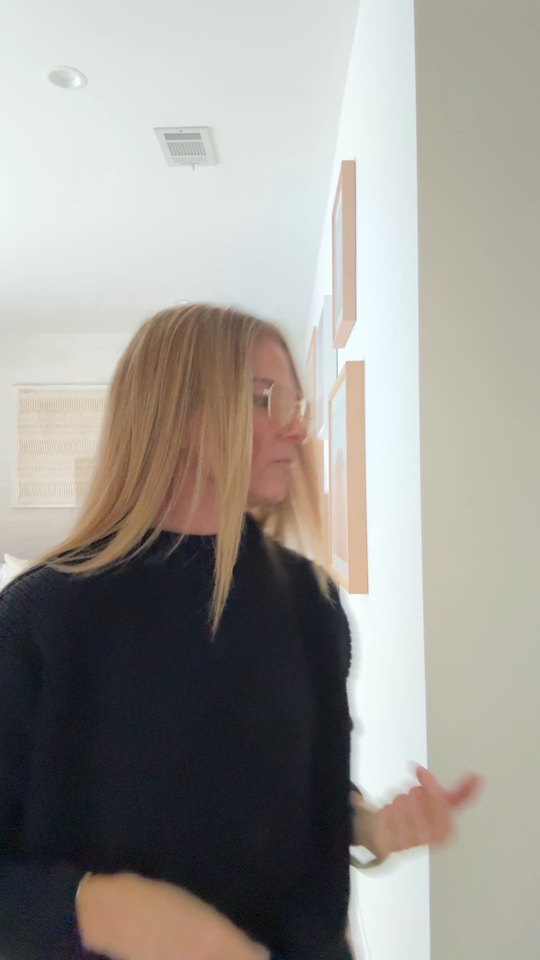 Great sweater, jeans, boots. Nothing else needed! 

#LTKSeasonal #LTKootd #LTKOver40