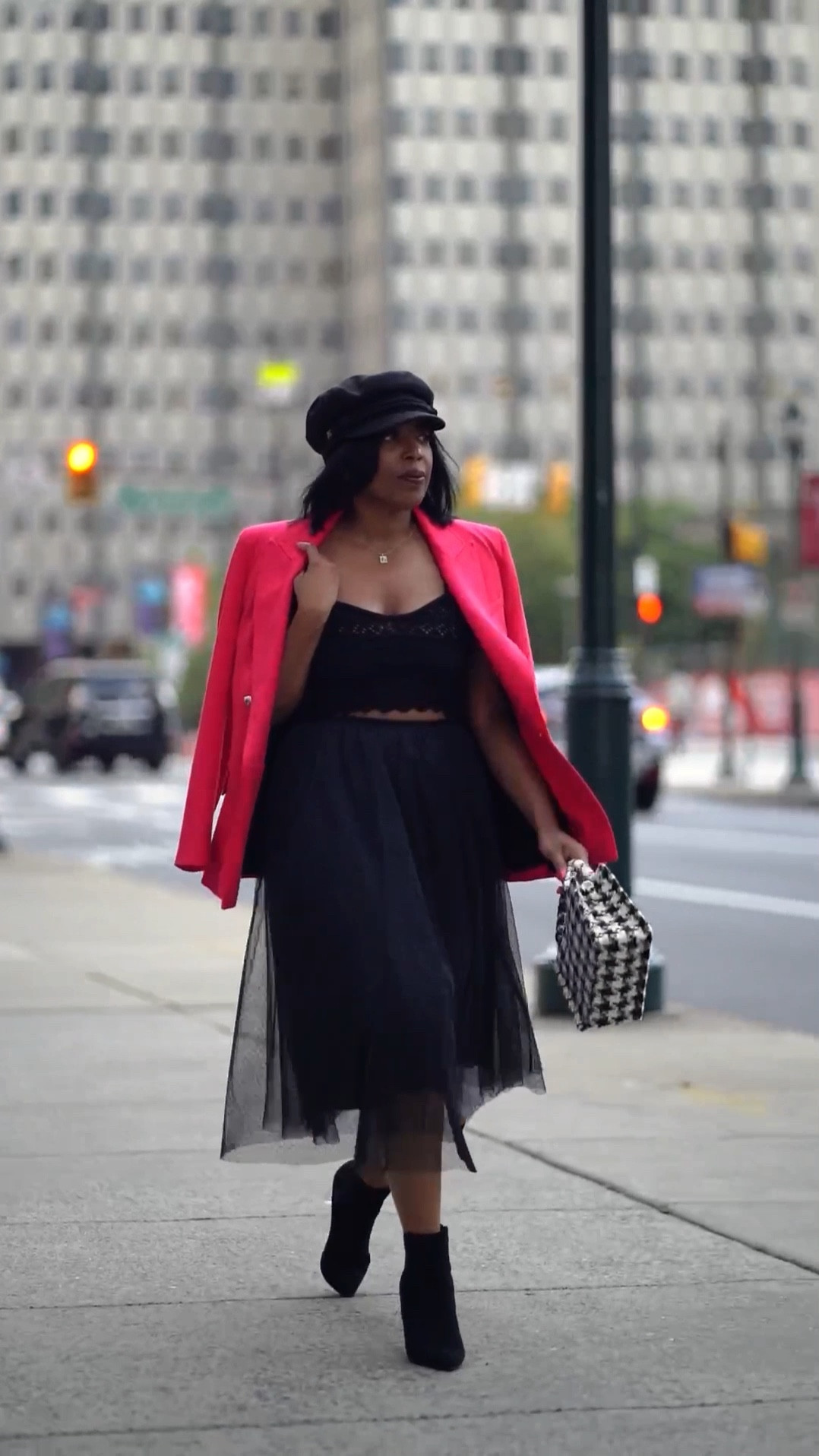 
It’s a common misconception that you need to spend a lot of money to look and feel expensive. In reality, looking classy is more about how you think than how much money to spend.

Over on the blog, I give you 7 ways to look great on a budget. Check it out at TheKikiStyleDiary.com

Shop my complete fit here.

#LTKshoecrush #LTKunder100 #LTKunder50