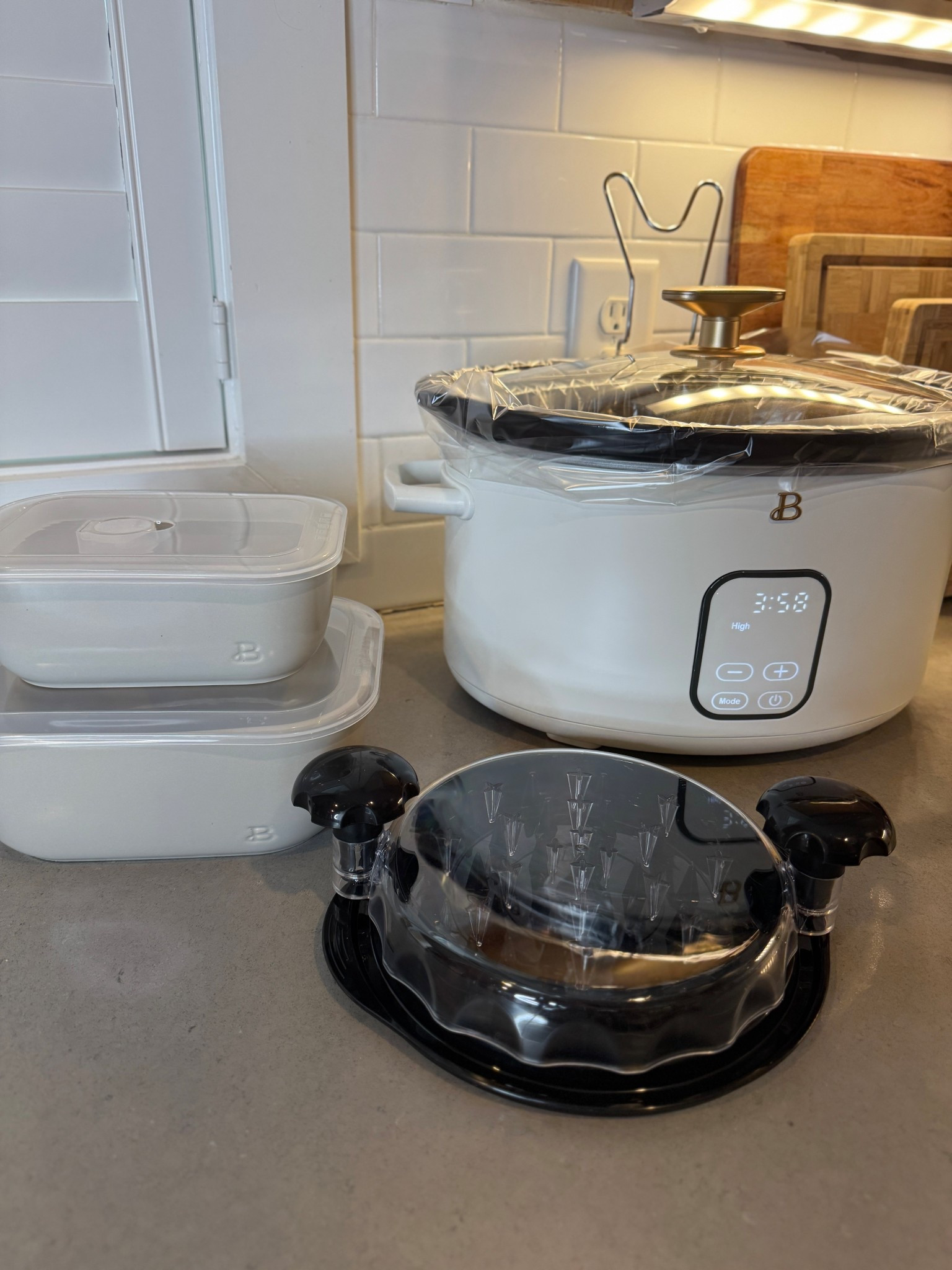 My favorite items to use for meal prepping from Walmart! The chicken shredder is a must have 

#LTKHoliday #LTKActive #LTKHome