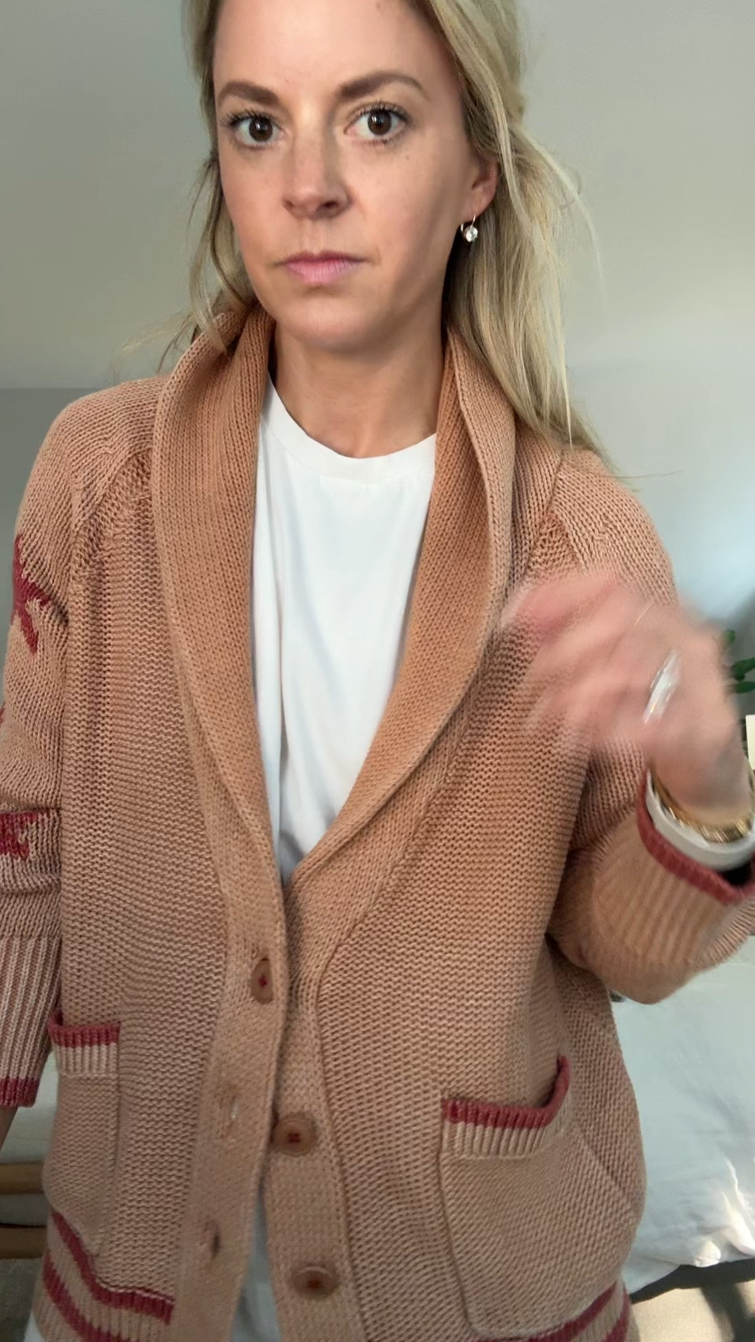My Anthro code ends tonight! KENDALL20 for 20% off $100+ 
-small cardigan, tts 
-small tee
-26 shorts, tts 
-sandals tts (size up if between

#LTKSaleAlert