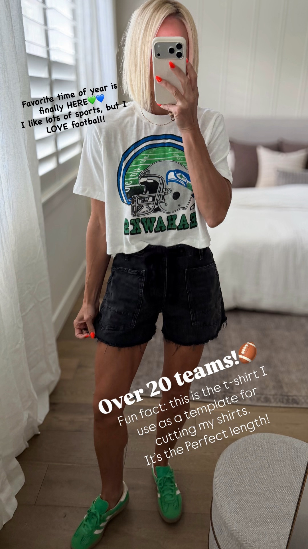 Fun and actually cute women’s NFL football team gear. Over 20 teams!
Fits tts, wearing a medium.
Favorite shorts - fit tts

#LTKOver40 #LTKActive #LTKmomlife