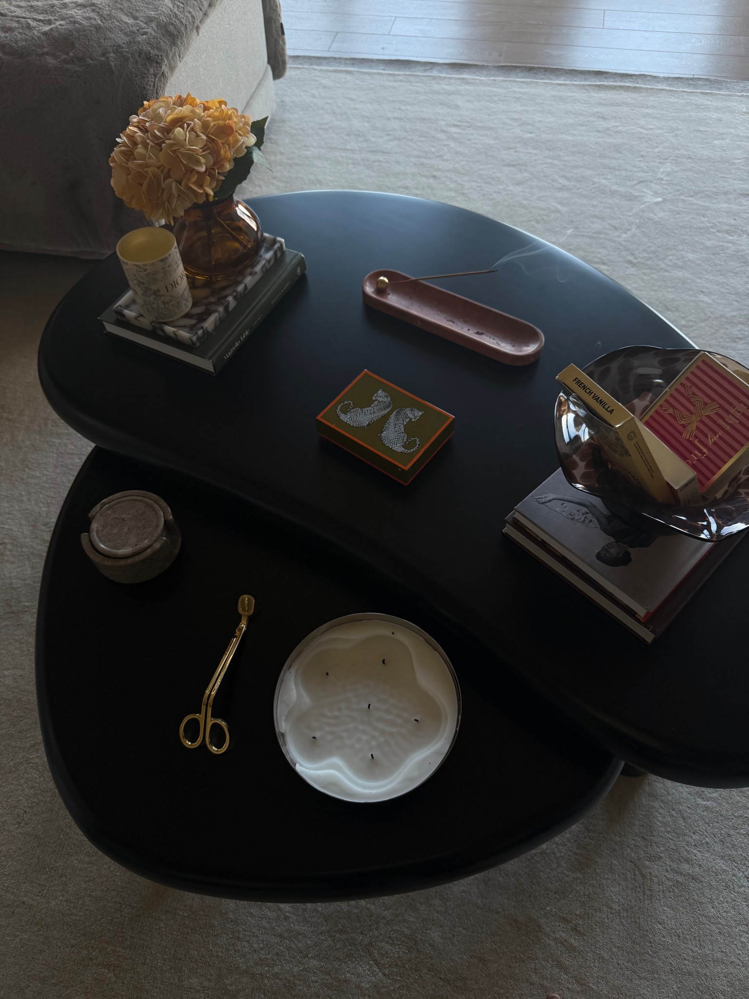 table decor 
cards: revolve 
silver candle: cb2 (can’t find on site) 

#LTKHome #LTKSeasonal #LTKFindsUnder100