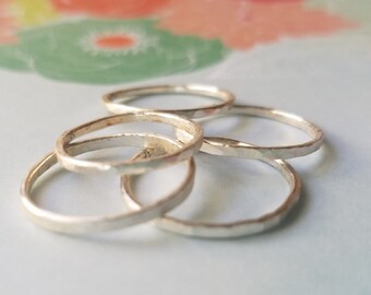 Ladies Dainty Hammered Gold Band Minimalist Gold Ring Boho | Etsy | Etsy (US)