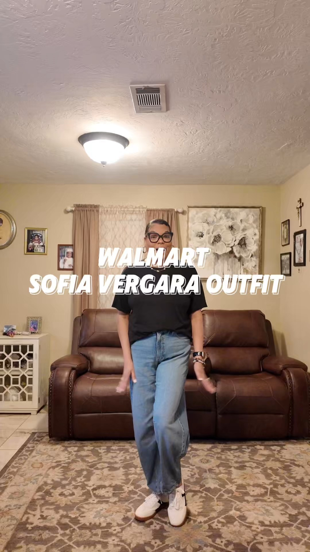 Keeping it simple but chic in my new Sofia Vergara barrel jeans + a classic black tee ✨ Affordable, comfy, and easy to style for work or weekend. Linking all the pieces on my LTK for you — Walmart fashion never misses! 🖤 #WalmartFinds #SofiaVergara #LTKStyle #walmartstyle #affordablelooks