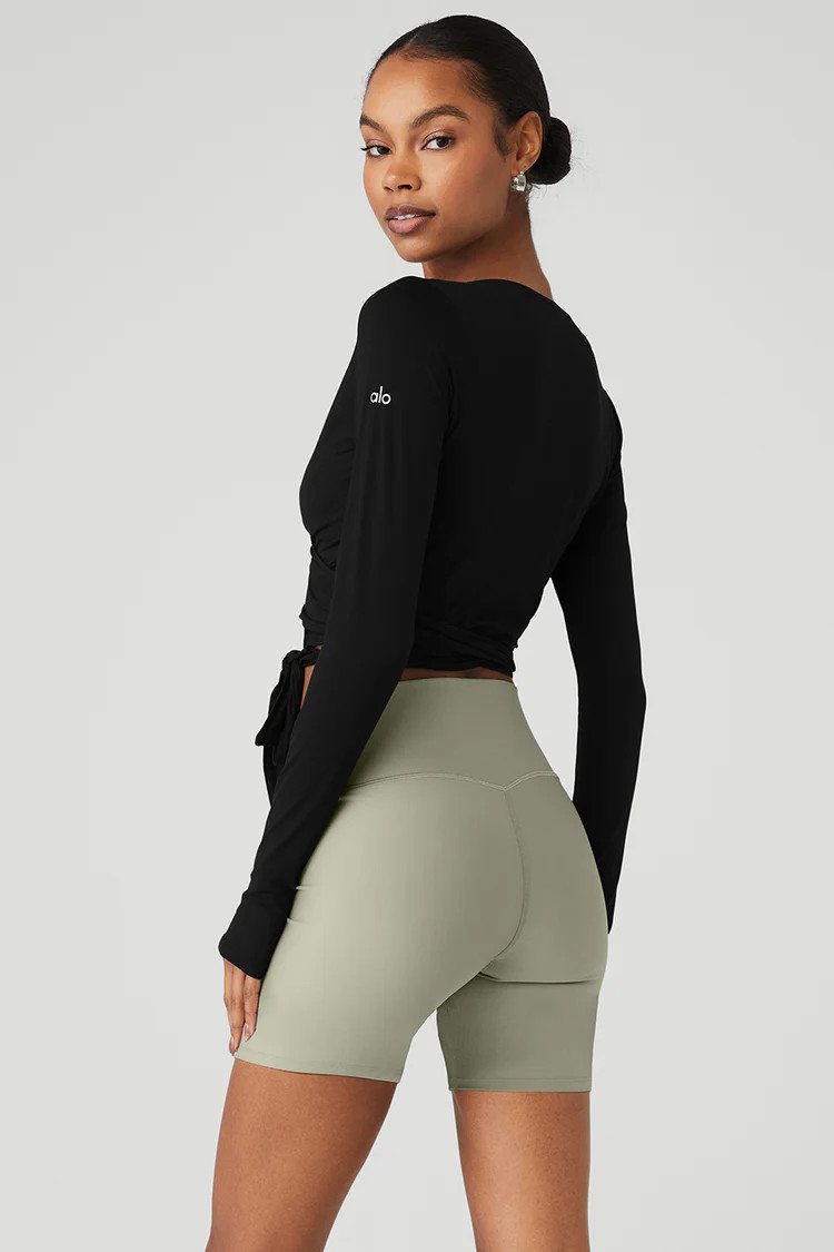Cropped Escalate Wrap Top | Alo Yoga (US)
