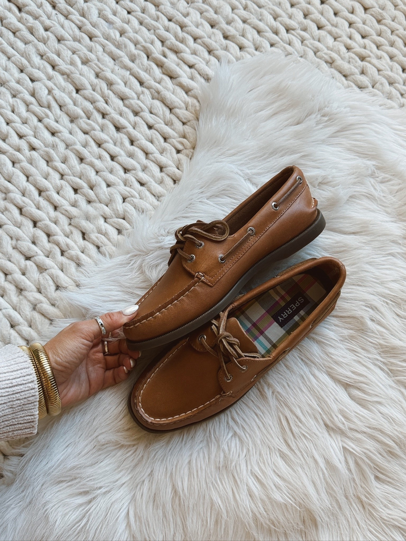 Boat shoes are comfortable & elevate ANY look. 

#LTKootd #LTKmomlife #LTKFindsUnder100