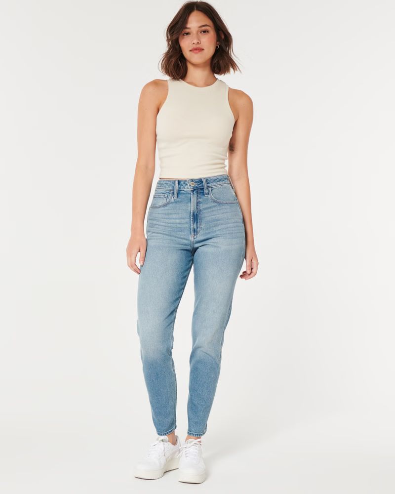 Curvy Ultra High-Rise Medium Wash Mom Jeans | Hollister (US)