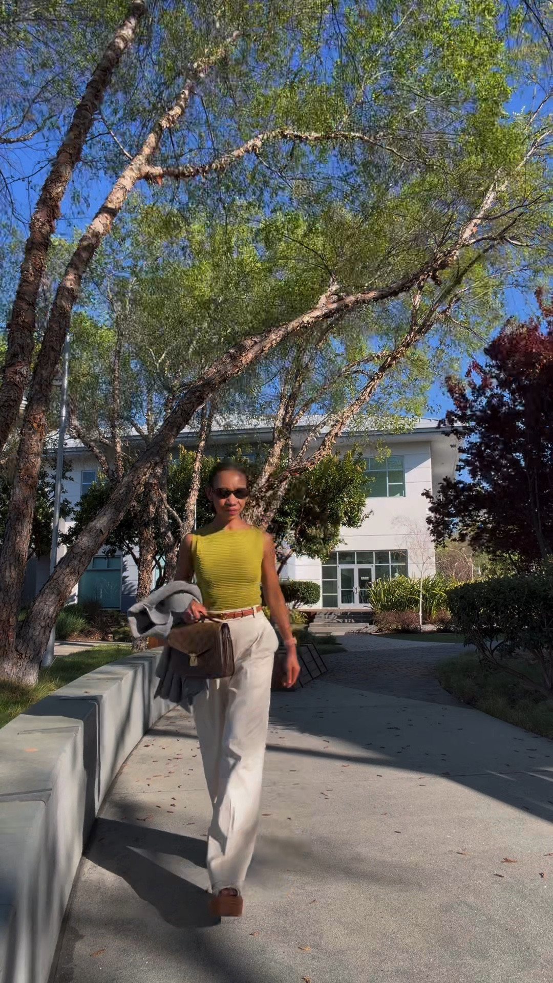 Keeping it simple for a beautiful spring day ✨
Chic, comfy, and ready to get the work done right 💼 


#LTKSaleAlert #LTKPetite #LTKWorkwear
