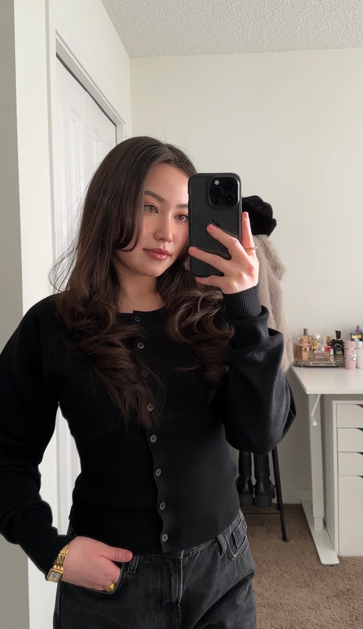 I've been on the hunt for the perfect black cardigan and I fell in love with the fit of this one. Definitely going to be a staple piece in my wardrobe💓