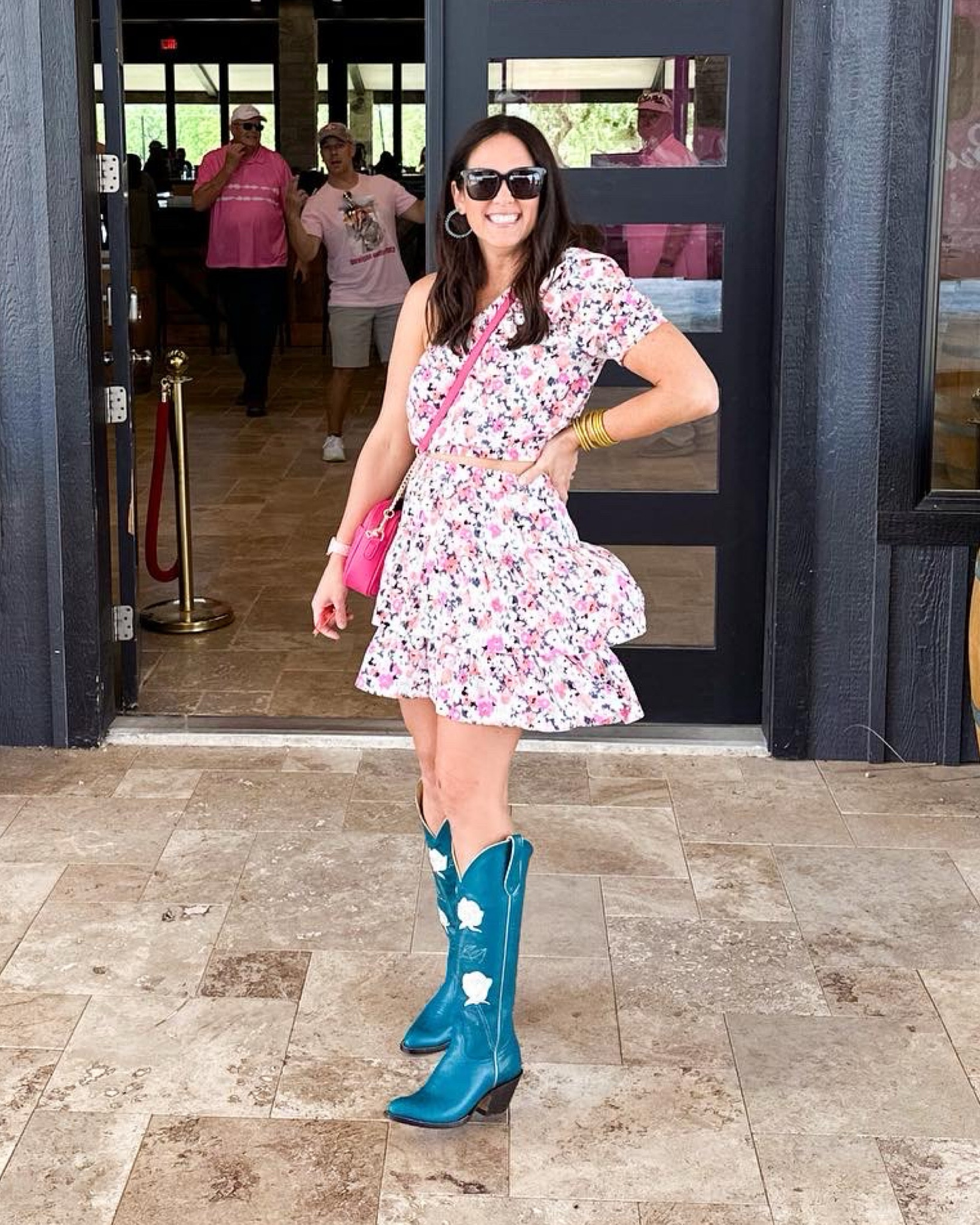 $50 off my rose boots!
Code: rose
True to size 


#LTKshoecrush #LTKSeasonal #LTKGiftGuide