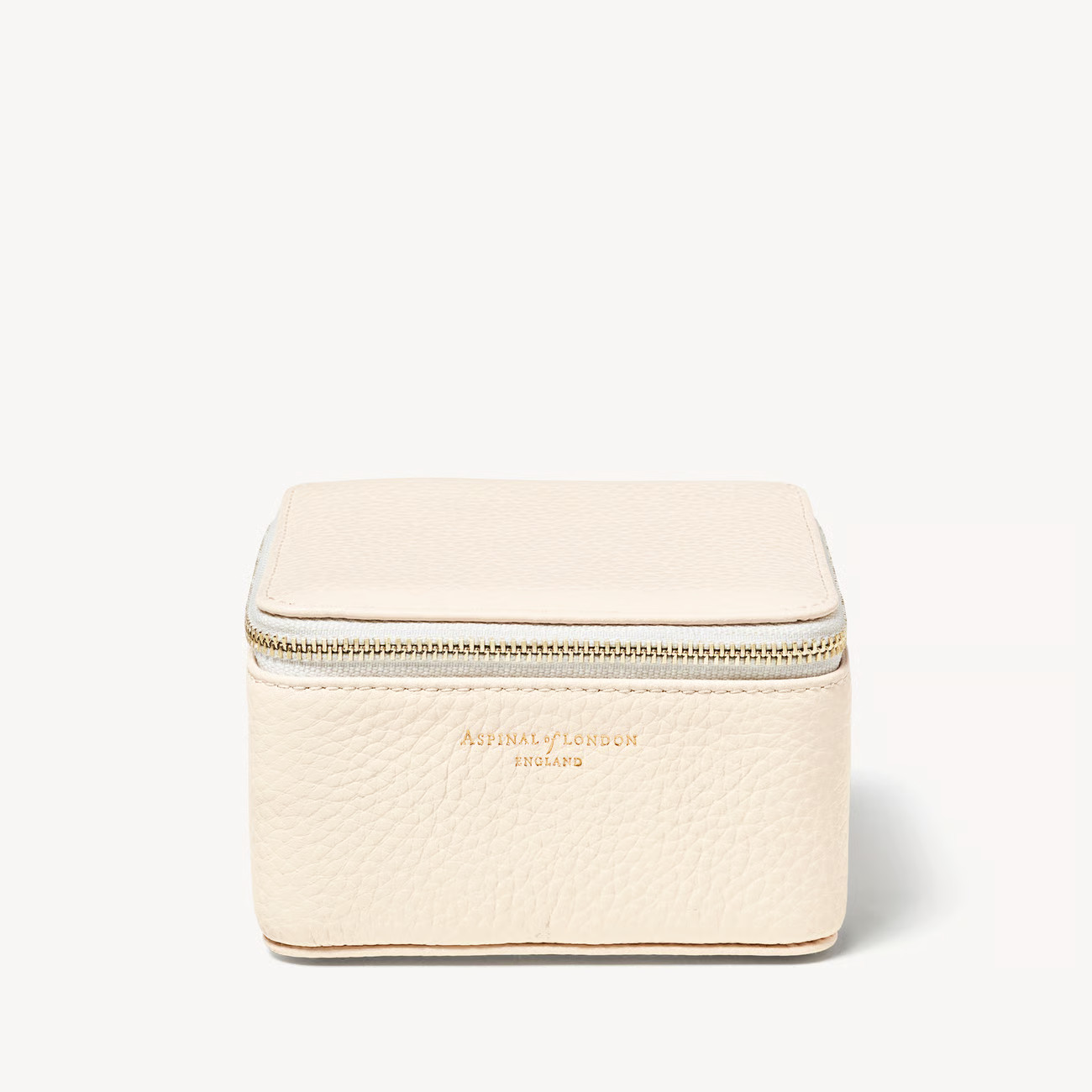 Travel Watch & Ring Box

        
            
            Ivory Pebble | Aspinal of London US