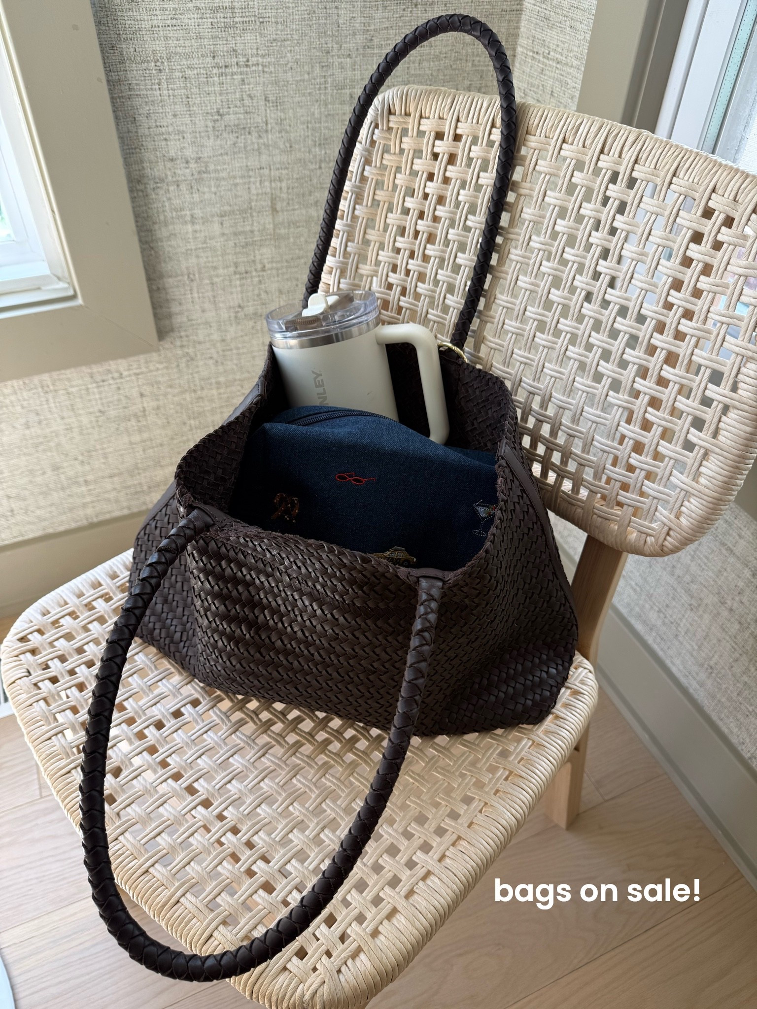 [9/4/26] my favorite bag from
@Madewell is on sale in black & white with code LONGWEEKEND (originally $198 on sale for $129). Embroidered denim pouch is also on sale from @abercrombie for 20% off!

#LTKSeasonal #LTKSaleAlert #LTKmomlife