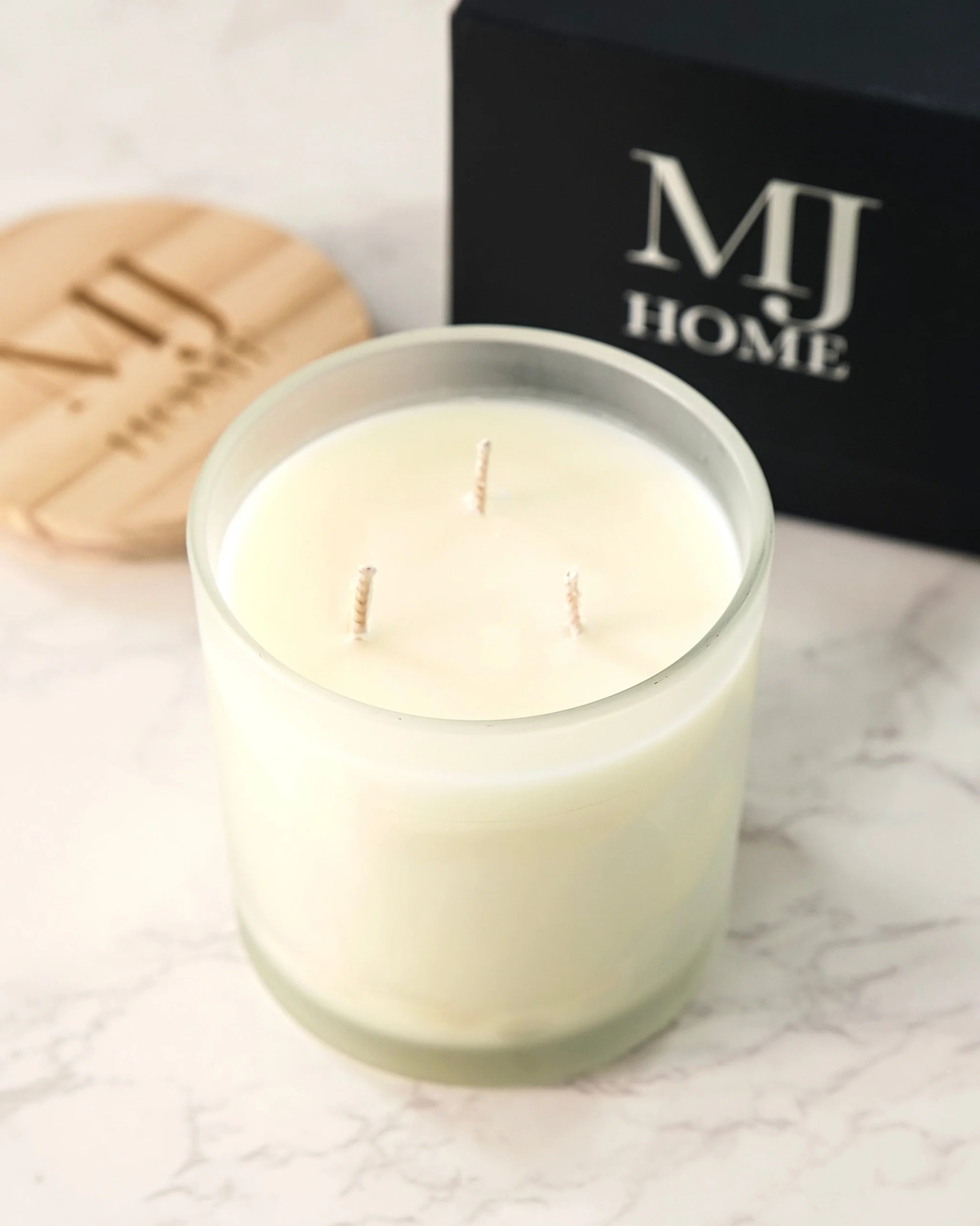 Signature 3-Wick Candle | Coconut Apricot Wax Blend | MJHome