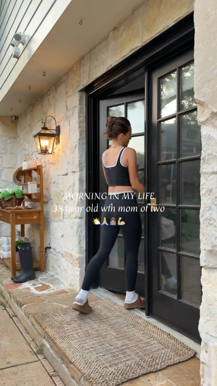 SPEND THE MORNING WITH ME ✨
code: LAURENR5 for MWH Meditations
code: ALOPROFILE for Seed 
code: ALOPROFILE for Ka'Chava

#LTKvlog #LTKmorningroutine #LTKmomlife