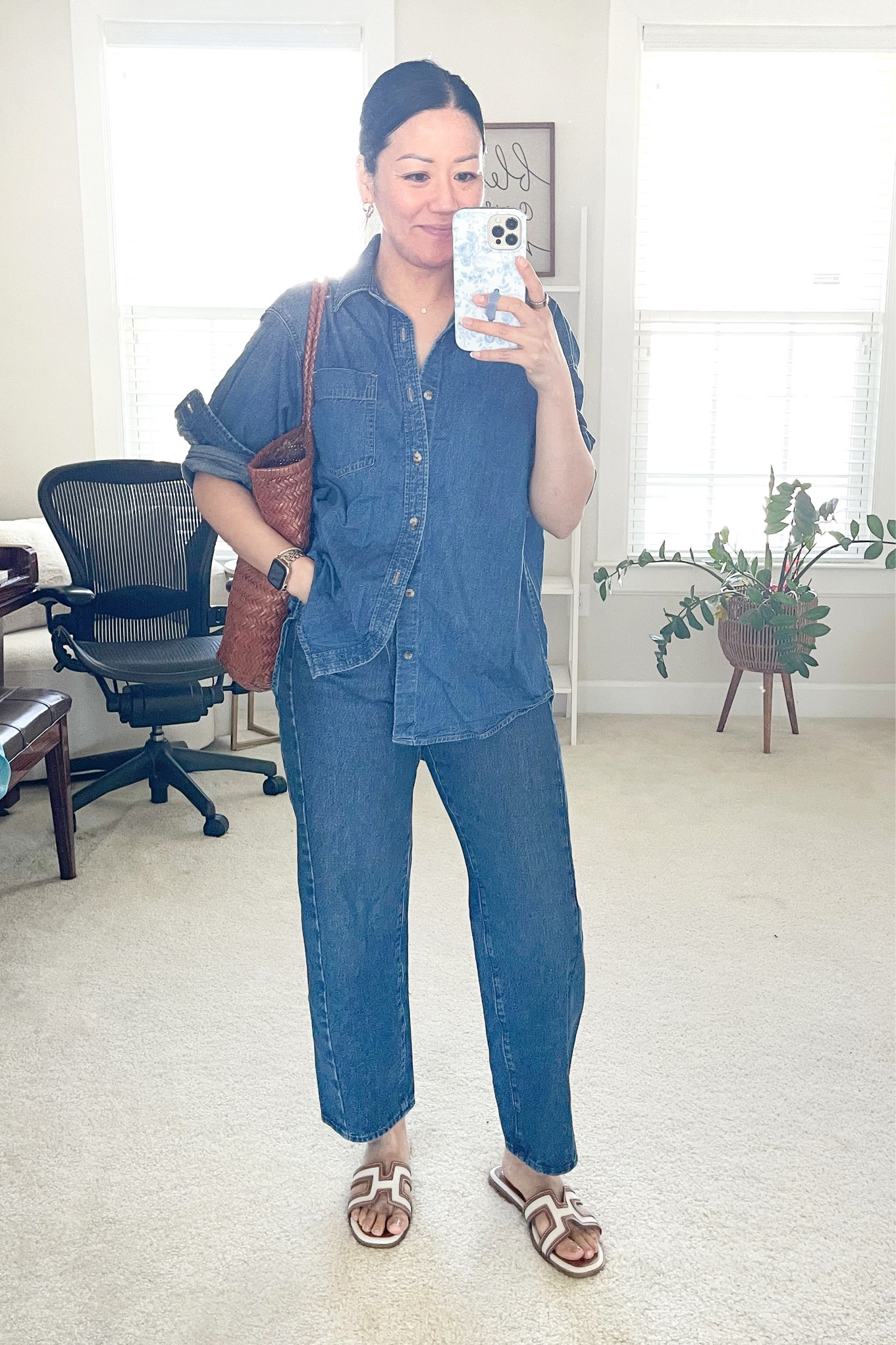 Size small denim shirt
Size 26 jeans
Sandals are true to size 



#LTKootd #LTKOver40 #LTKSaleAlert