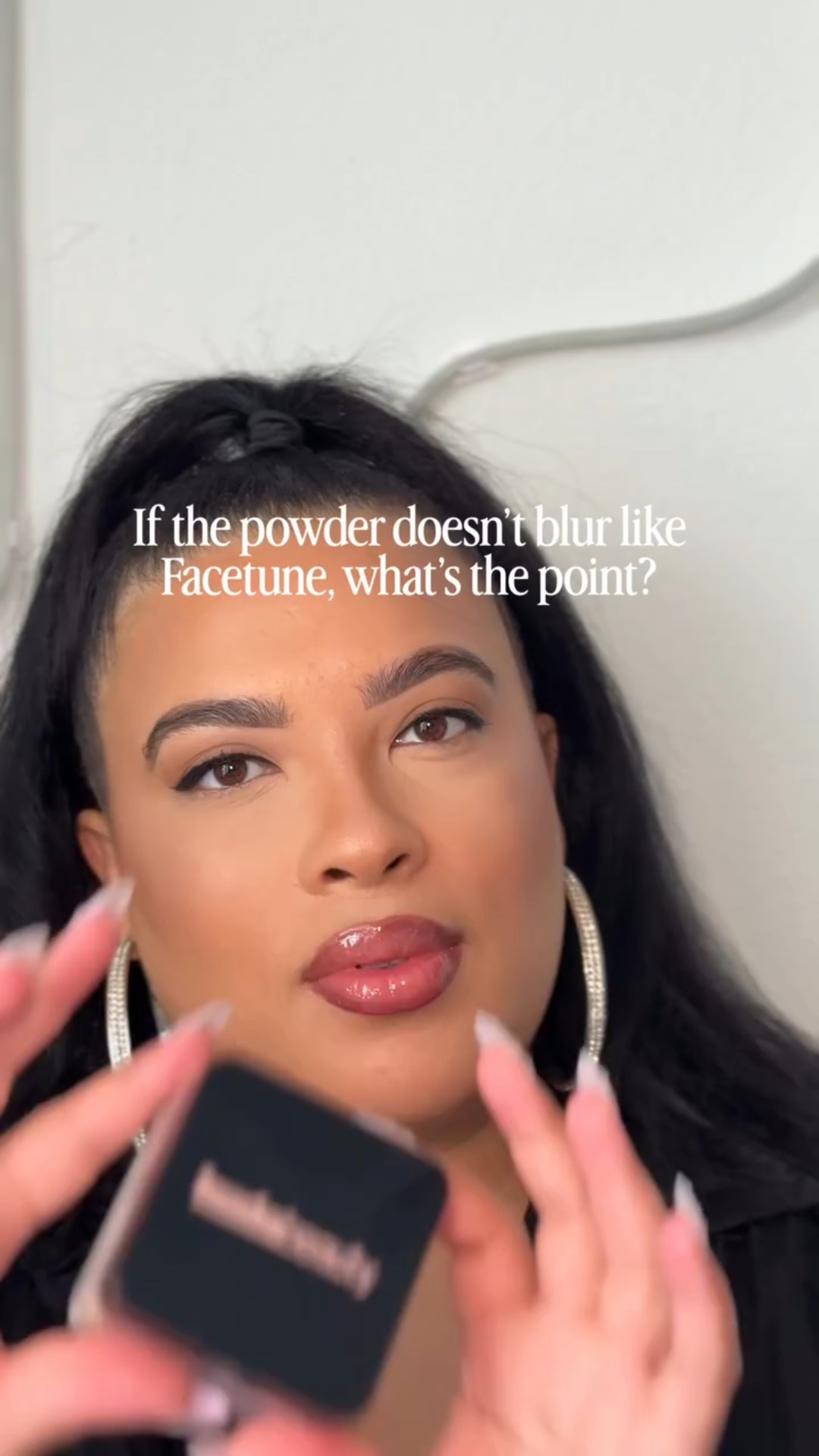 If the powder doesn’t blur like Facetune… what’s the point? 👀 

This new dual powder might just replace your concealer and your filter. Baby she knew what she was doing with these! Do y’all prefer the brighten look, the correct or are you combining both? 

It’s giving retouched in real time 😍

✨ Comment BLUR below and I’ll send you the link so you can try it too!

#hudabeautyeasybake #hudabeauty #makeuptipsandtricks