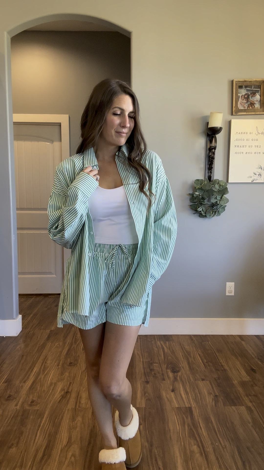 Cutesy lounge set 😌

I can imagine wearing this on a beachy vacation ☀️🏝️

#LTKFindsUnder50 #LTKSeasonal #LTKStyleTip