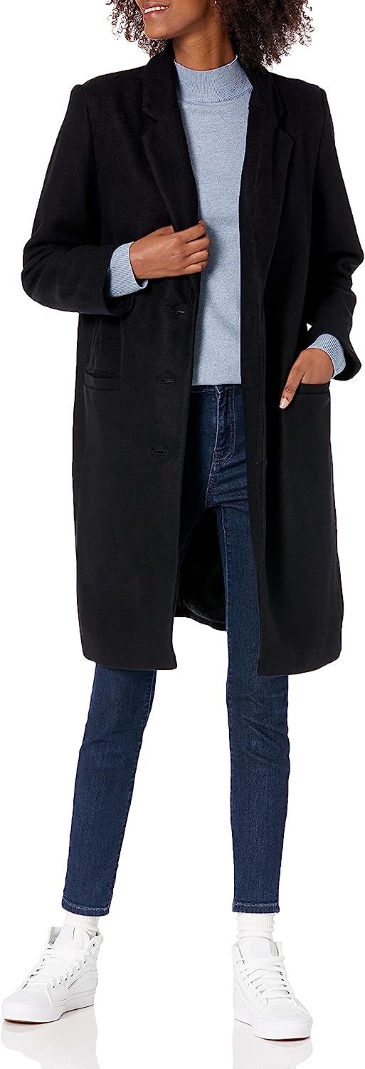 Amazon Essentials Women's Oversized Plush Button-Front Coat | Amazon (US)