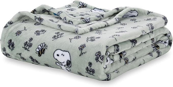Berkshire Blanket Peanuts® VelvetLoft® Cute Character Snoopy Plush Blanket,Peanuts Snoopy & Woo... | Amazon (US)