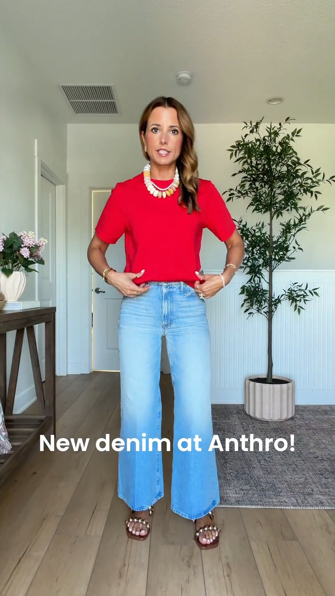 New wide leg crop denim ator! Mother denim jeans in size 24. These are a true denim material with not a lot of stretch. Consider sizing up, especially if you are in-between sizes. Cropped jeans. Elevated casual outfit. Mom outfit. Every day outfit. T-shirt in XS - code LISAMARIEXSPANX on first time purchases. I love these jelly sandals, they are full sizes only. I’m a 6.5 and did a 7 in these.