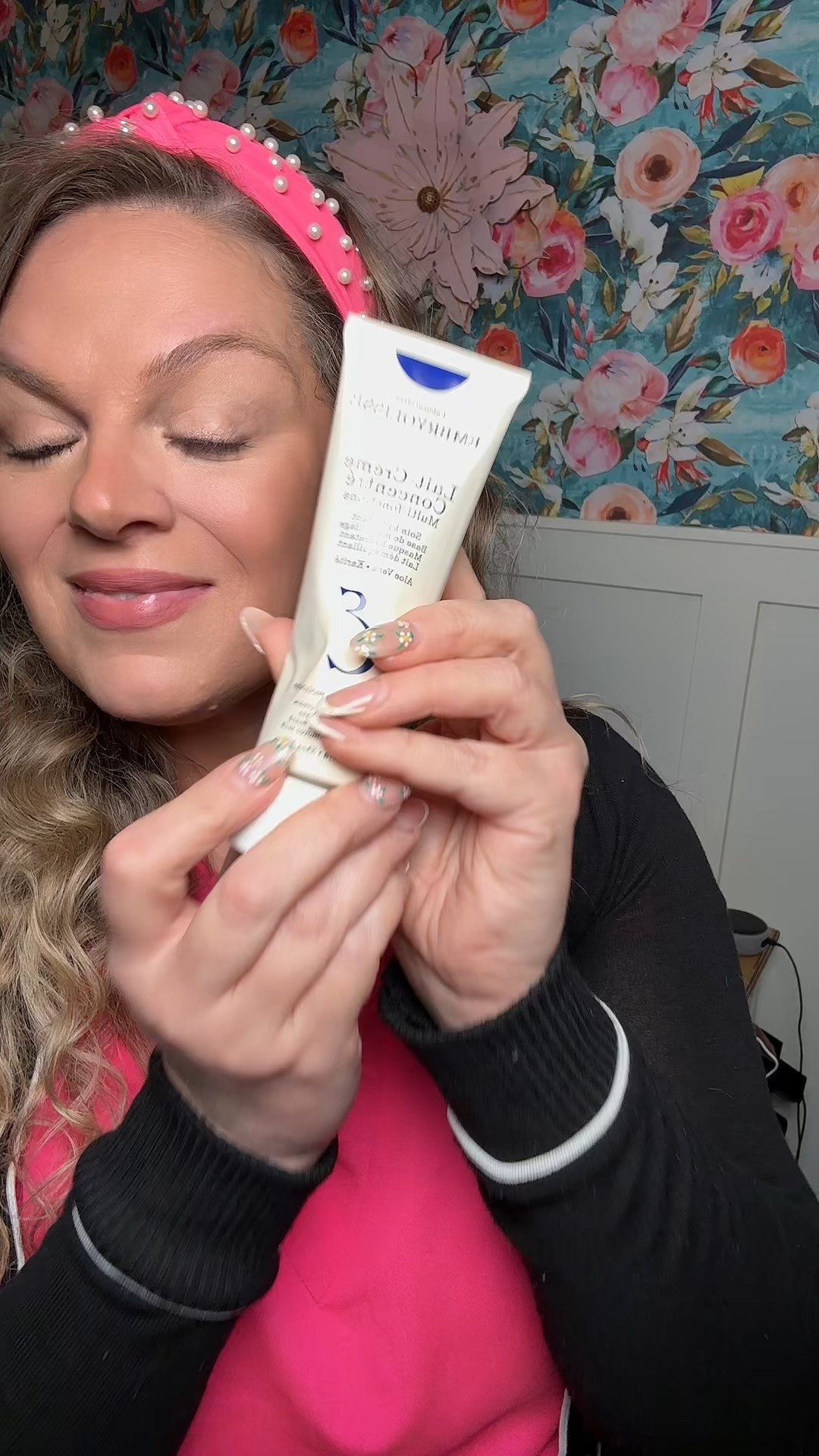 Love this before putting on any makeup 

#LTKgrwm #LTKselfcare #LTKOver40