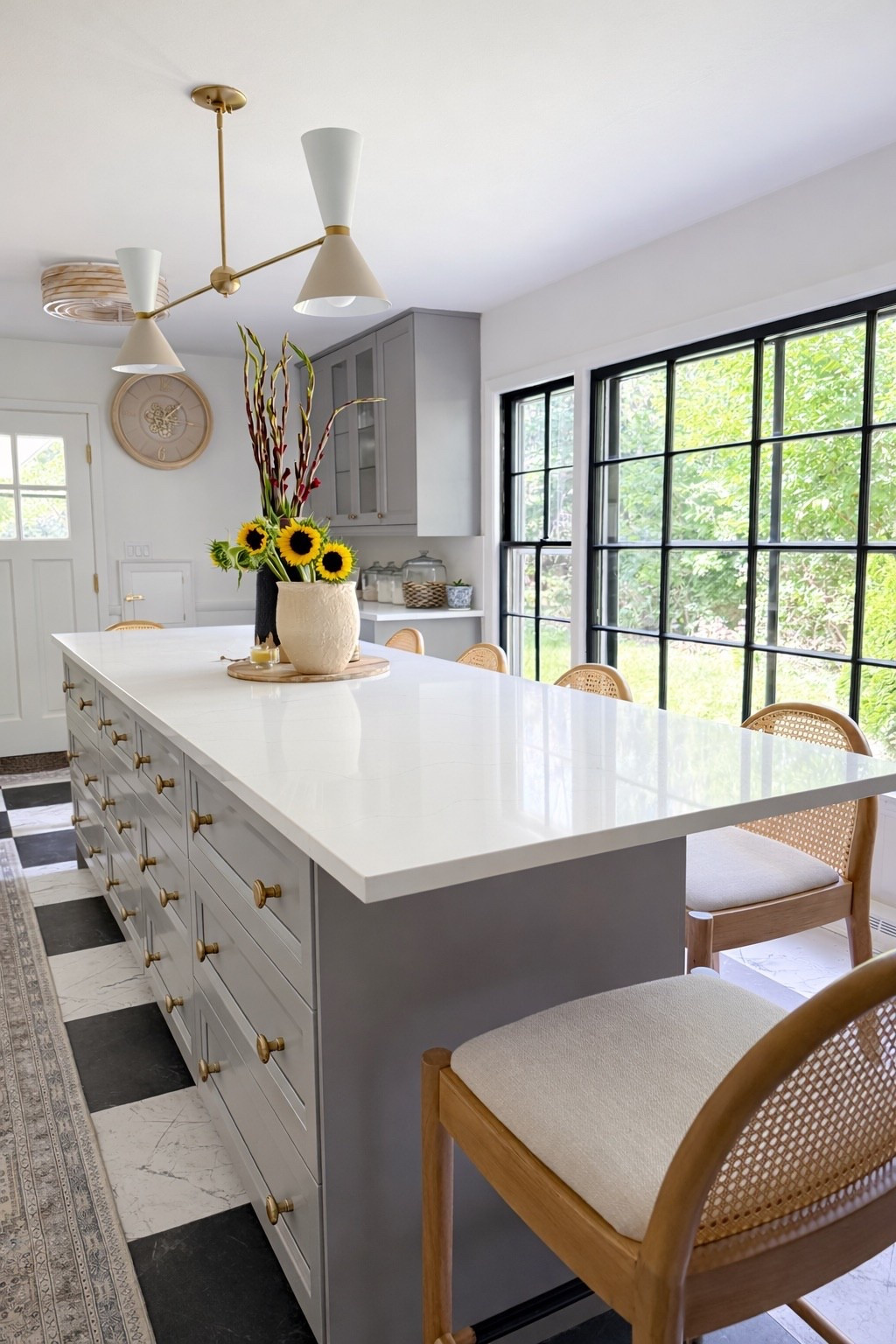 The most fought-over seats in the house…

had to be cute and comfortable… because this is where life actually happens

linked for you 🖤

#LTKHome