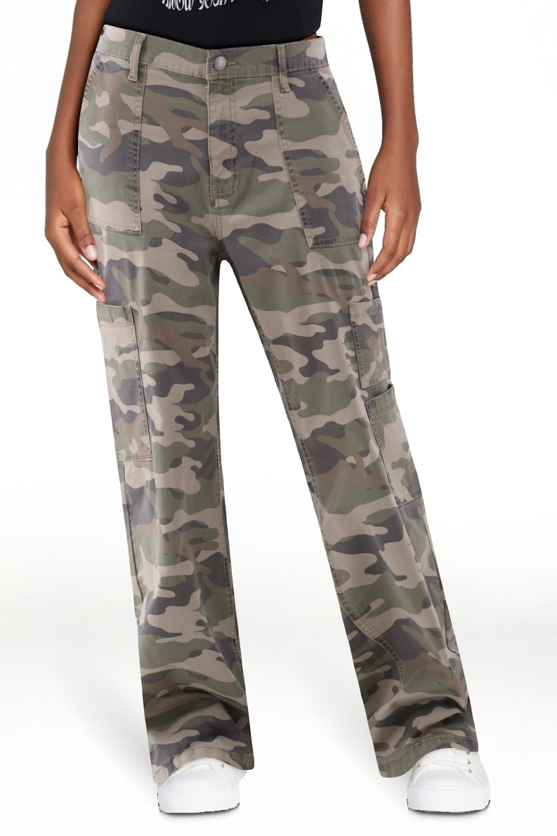 No Boundaries Cargo Wide-Leg Pants, 31.5'' Inseam, Women's and Women's Plus Sizes XXS-4X | Walmart (US)