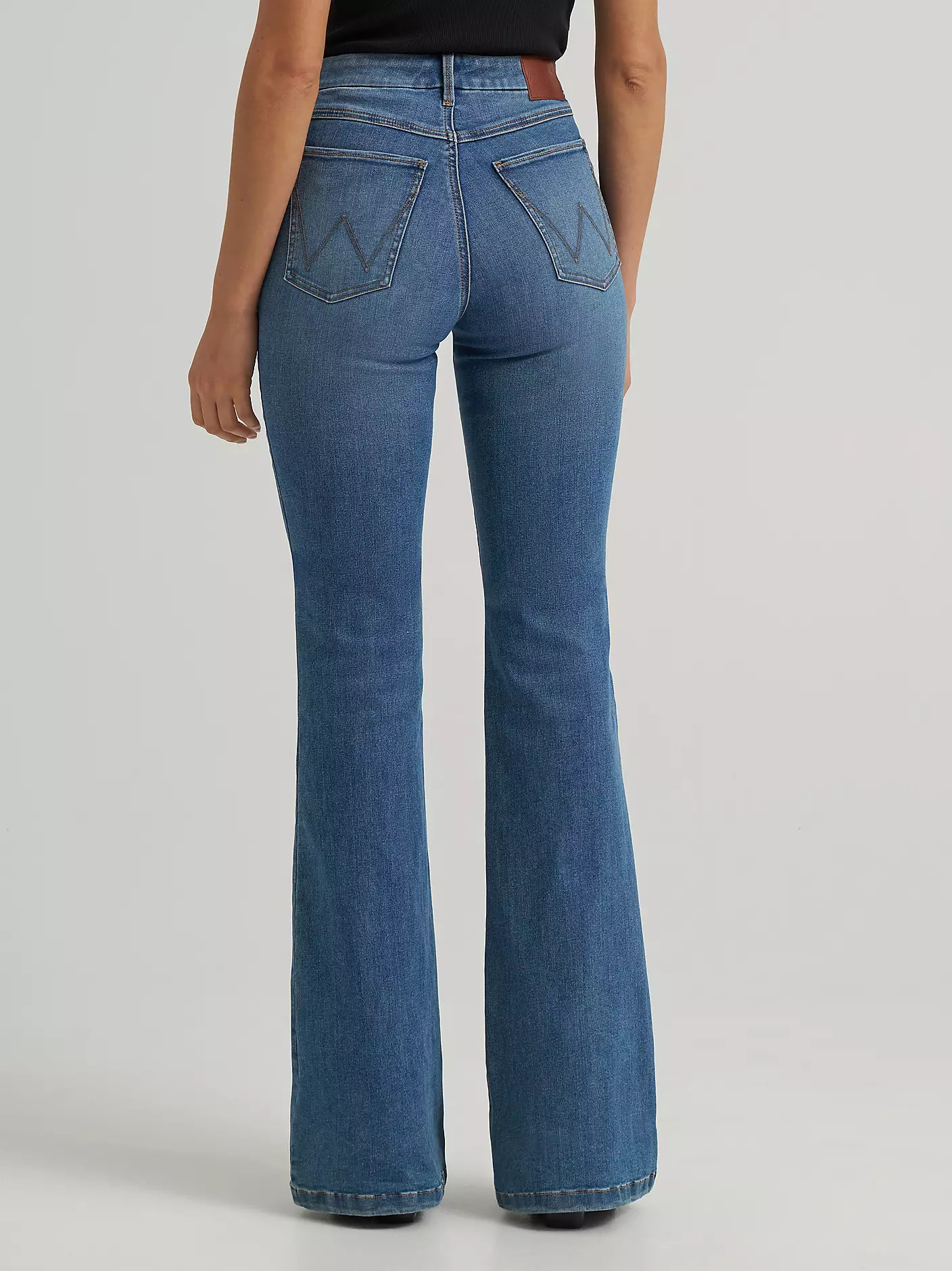 Women's Wrangler BESPOKE High Rise Flare Jean | Wrangler