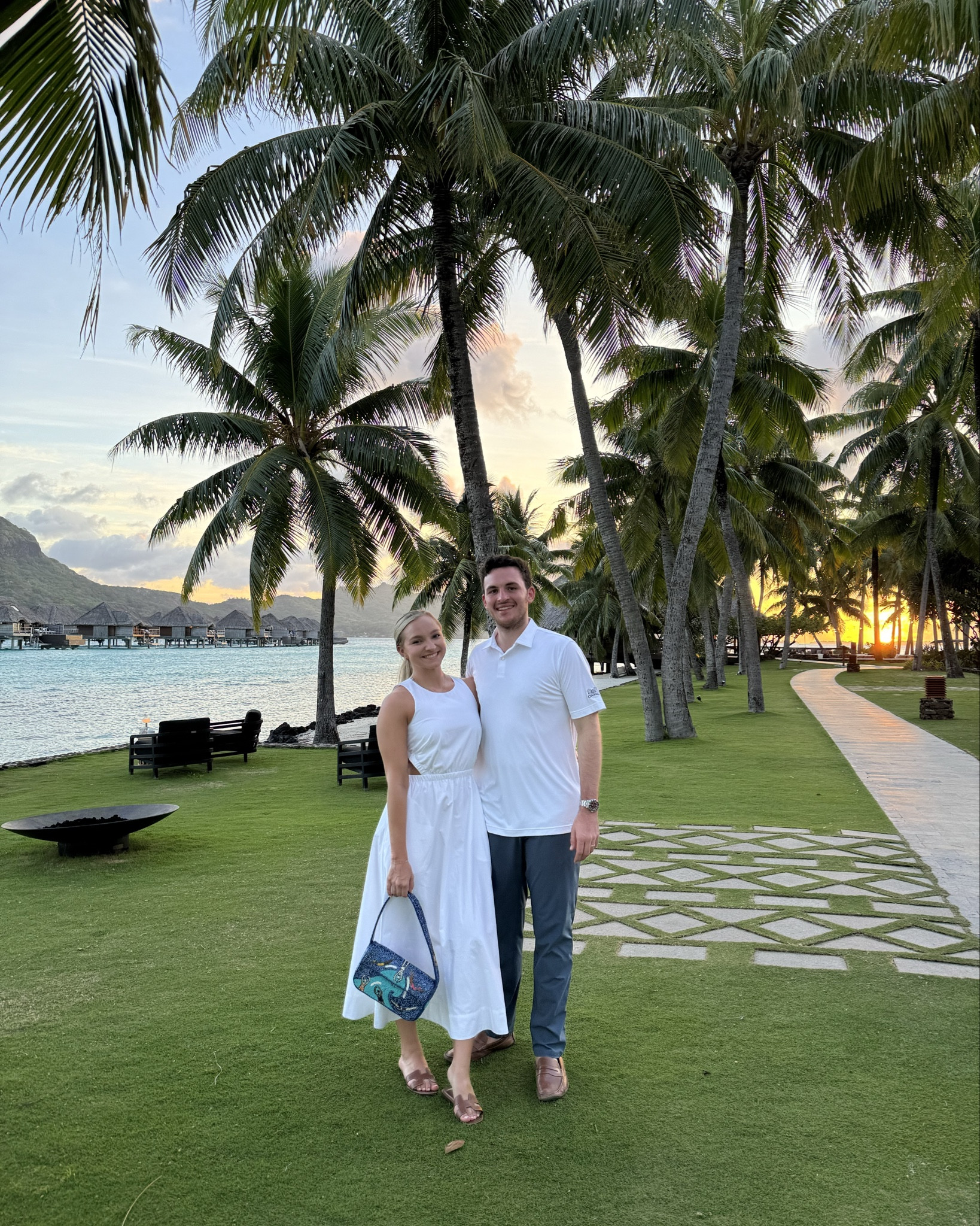Honeymooners! #staud #aritzia

#LTKWedding #LTKItBag #LTKTravel