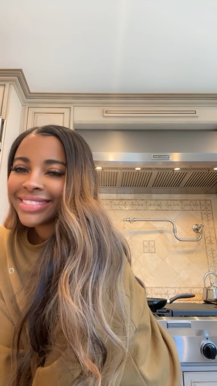 EASTER SUNDAY IN MY FAVORITE COMFY ALO SWEATSHIRT 


#LTKfitness #LTKstyletip #LTKActive