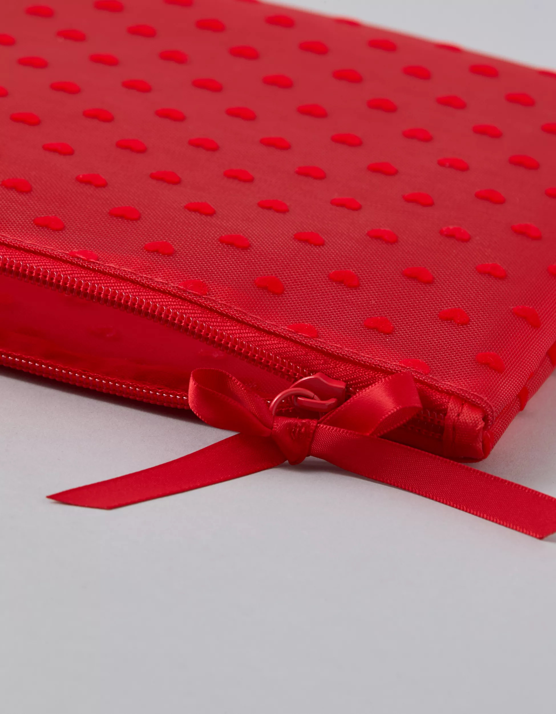 AE Mesh Heart Pouch | American Eagle Outfitters (US & CA)