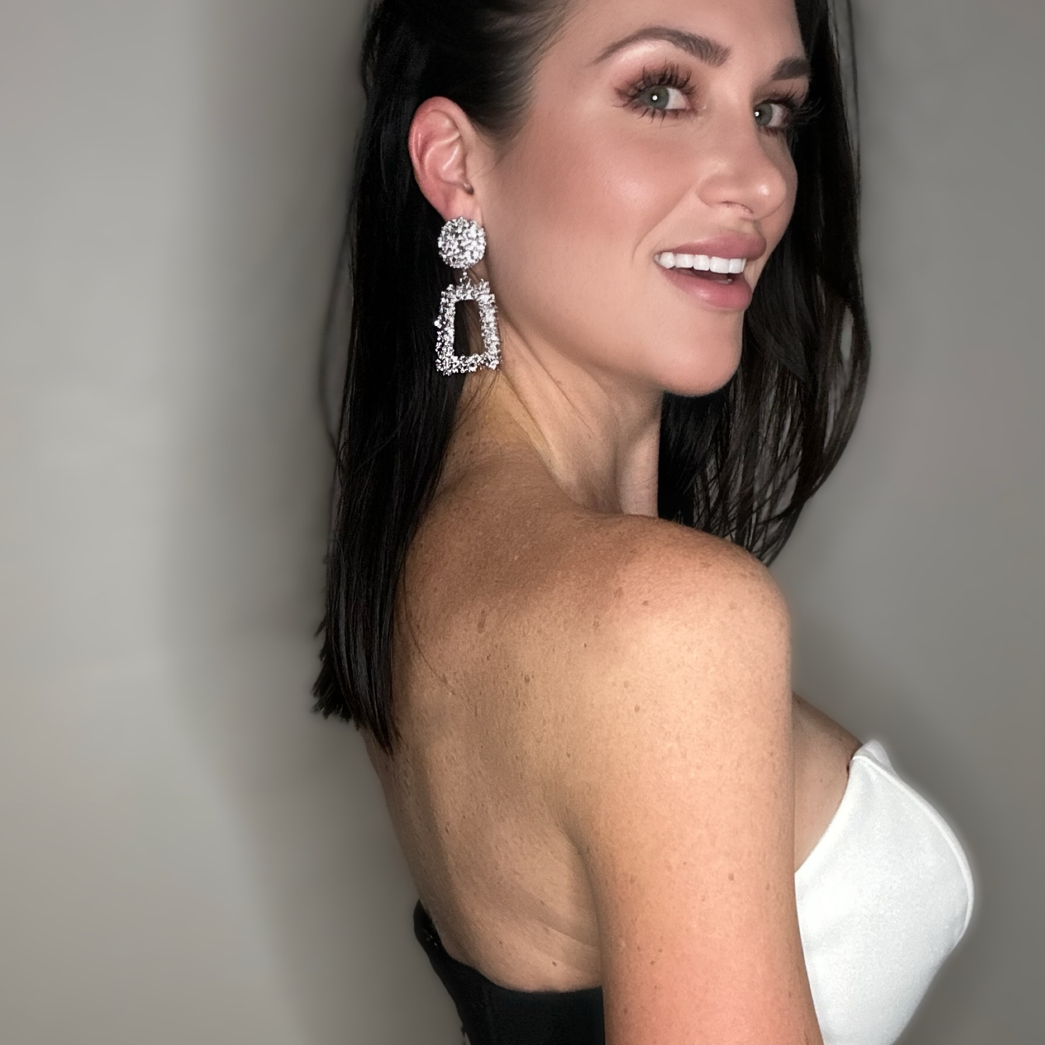 Amanda Uprichard, Revolve partner, Revolve, LBD, black and white, revolve find, amazon find

#LTKstyletip #LTKFind #LTKbeauty